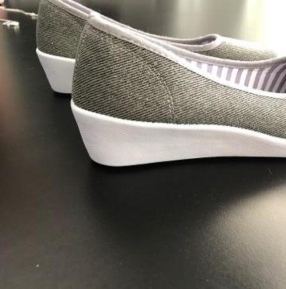 Size 9 avon shoes - Picture 5 of 6